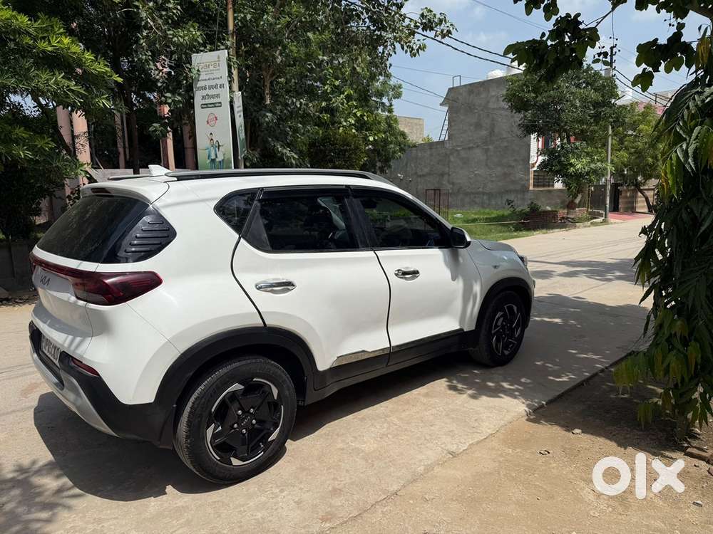 Kia Sonet Petrol 2023