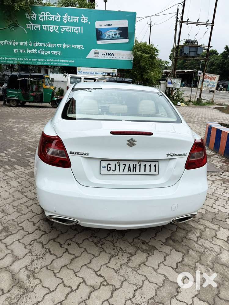 Maruti Suzuki Kizashi 2012 Cng & Hybrids Well Maintained