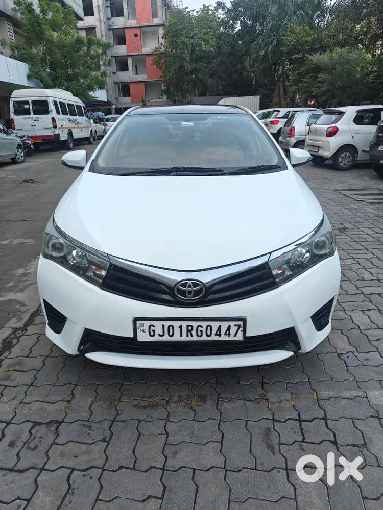 Toyota Corolla Altis 1.8 J, 2014, Cng & Hybrids
