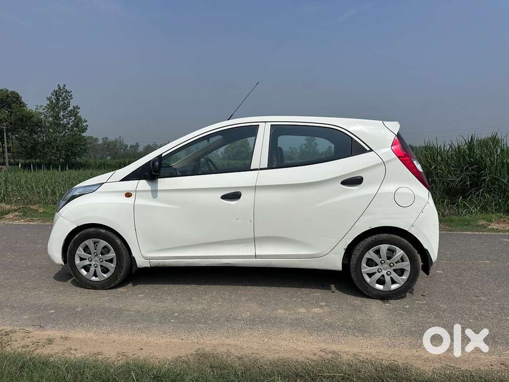 Hyundai Eon Magna 2016