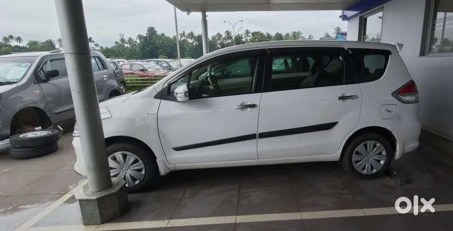 Maruti Suzuki Ertiga, 2017, Petrol