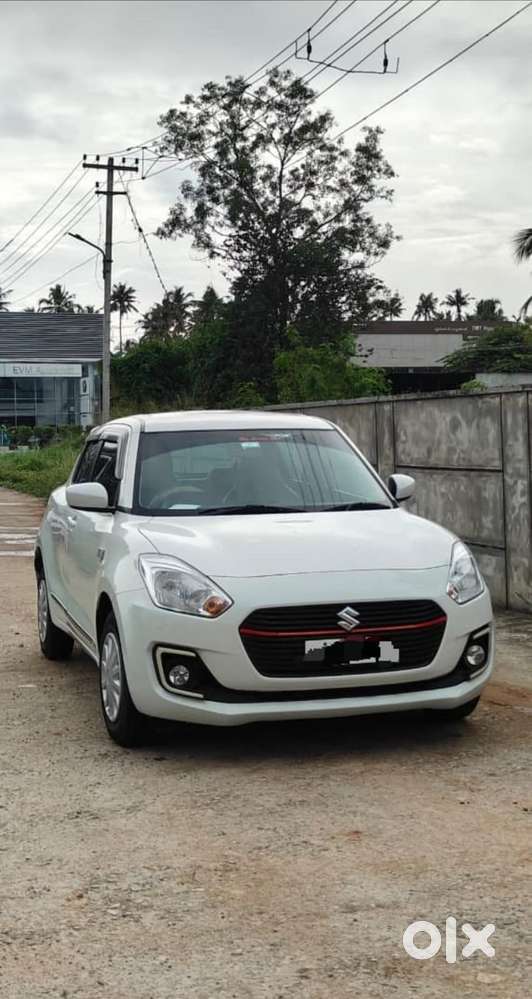 Maruti Suzuki Swift 2018 Lxi, 2019, Petrol