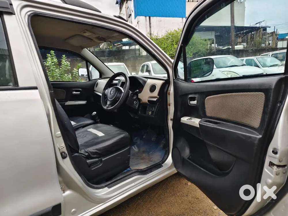 Maruti Suzuki Wagon R 2015 Petrol+company Fitted Cng 67000 Km Driven