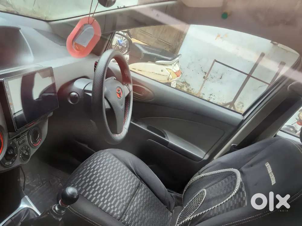 Toyota Etios Liva 2012 Diesel 100000 Km Driven