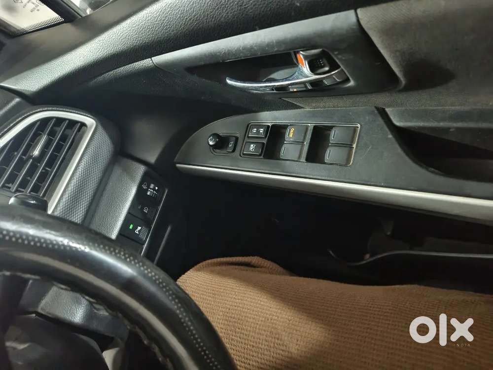 Maruti Suzuki S Cross 2017 Diesel Well Maintained