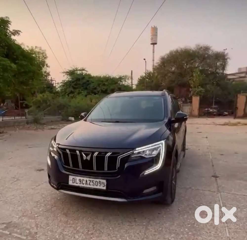 Brand New Mahindra Xuv 2026 Automatic Ax5 7 Seater Black Color
