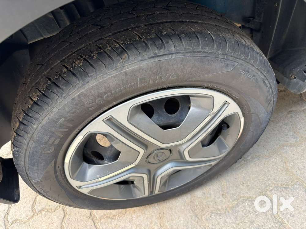 Tata Nexon 1.2 Revotron Xm, 2018, Petrol