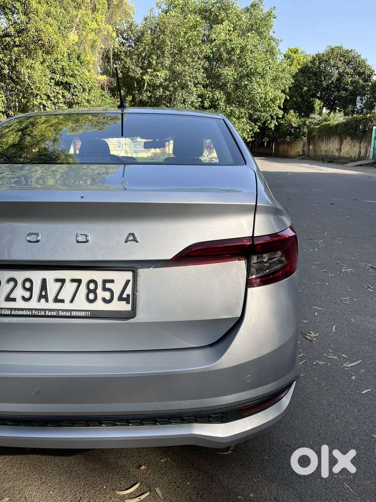 Skoda Slavia 1.0 Active Tsi, 2022, Petrol