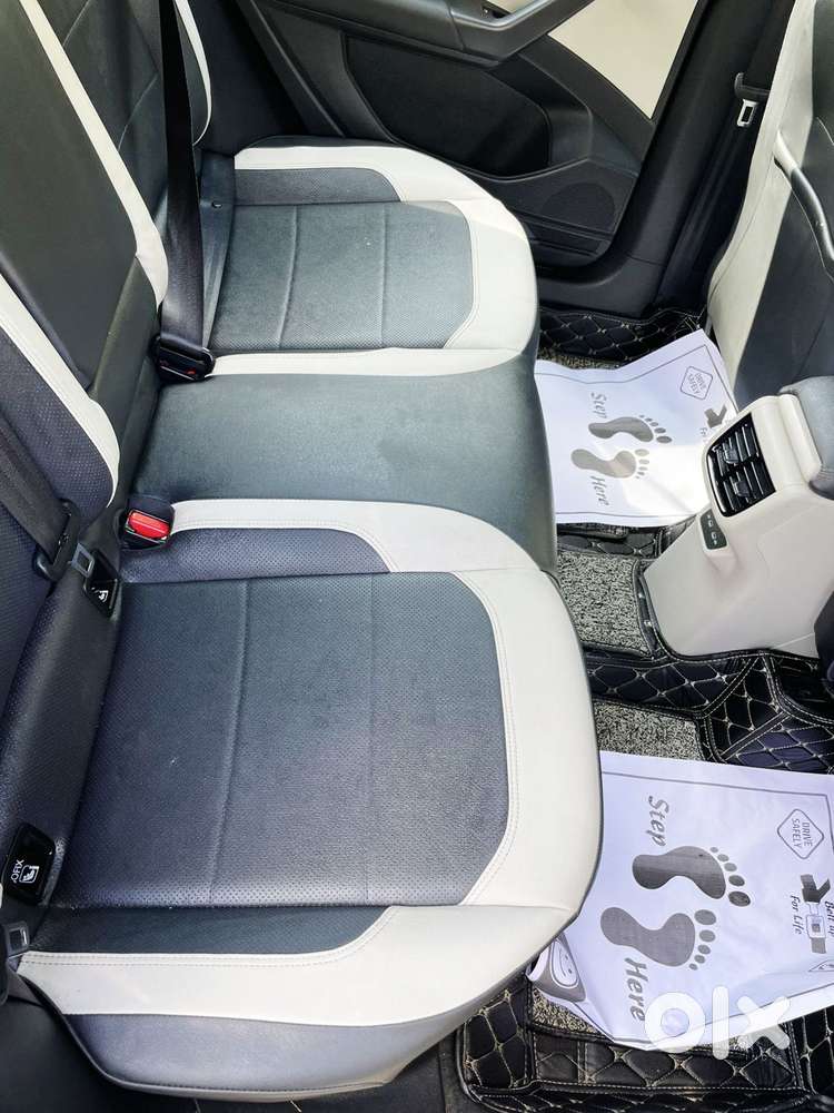 Volkswagen Taigun 1.0 Tsi Topline At, 2022, Petrol