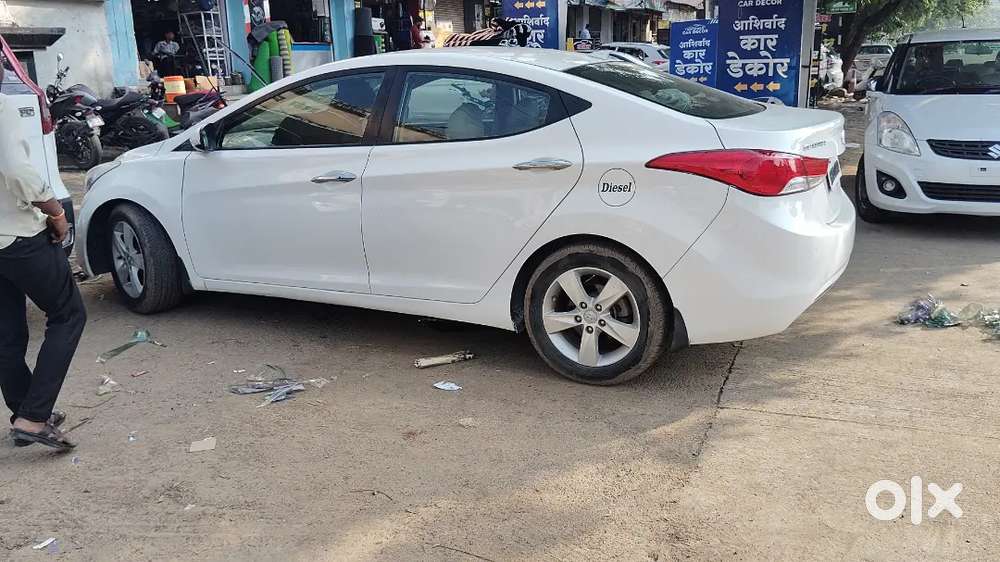 फुल्ल लोड्डेड छान कंडिशन मध्ये आहे डाकुमेंट क्लीर आहे