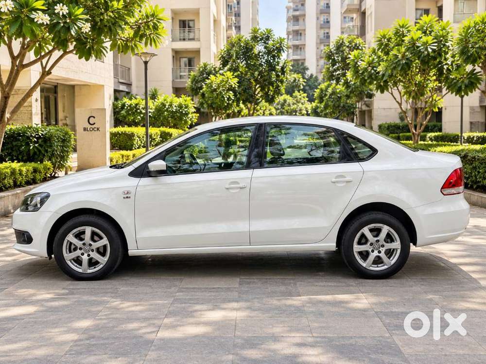 Volkswagen Vento, 2014, Petrol