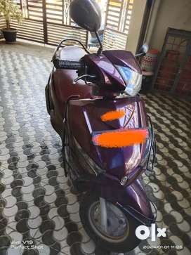 Olx clearance yamaha scooty