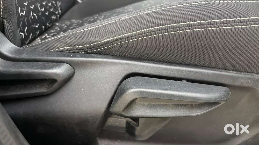 Tata Tiago 1.05 Revotorq Xt, 2023, Petrol