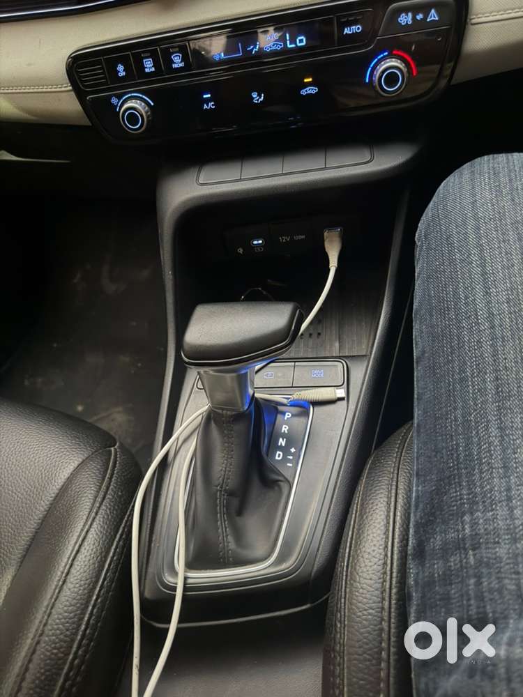 Hyundai Verna Turbo Sx 2023