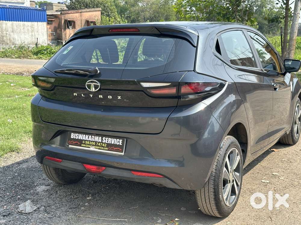 Tata Altroz 1.2 Xz Plus Dark Edition, 2021, Petrol
