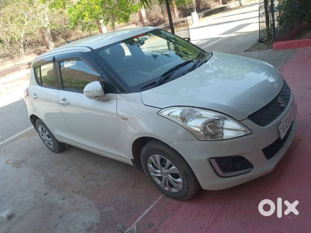Maruti Swift Vxi (petrol) 2017