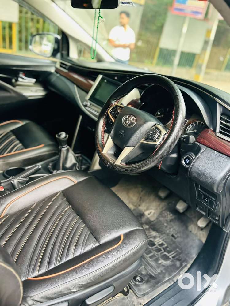 Toyota Innova Crysta 2.4 V 7 Str, 2017, Diesel