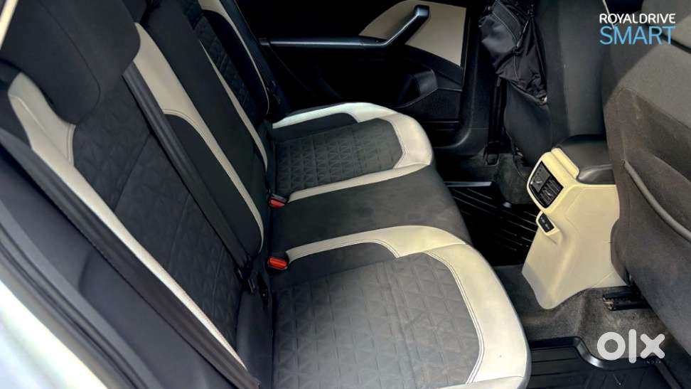 Volkswagen Taigun, 2022, Petrol