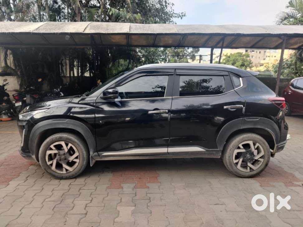 Nissan Magnite 1.0 Xv Premium, 2021, Petrol