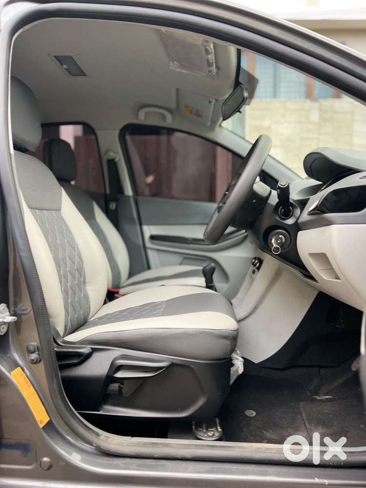 Tata Tiago 1.2 Revotron Xt (o), 2025, Petrol