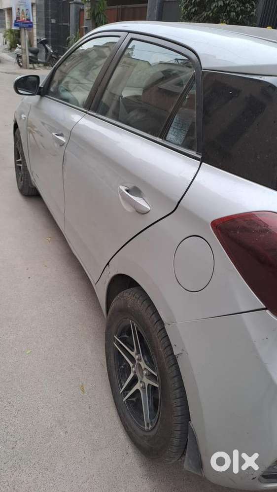 Hyundai I20 2018 Cng & Hybrids 76700 Km Driven
