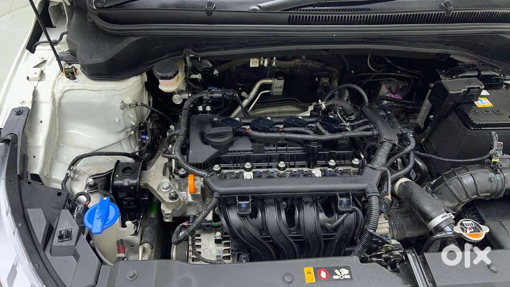 Hyundai I20 Asta (o) 1.2 Ivt, 2023, Petrol