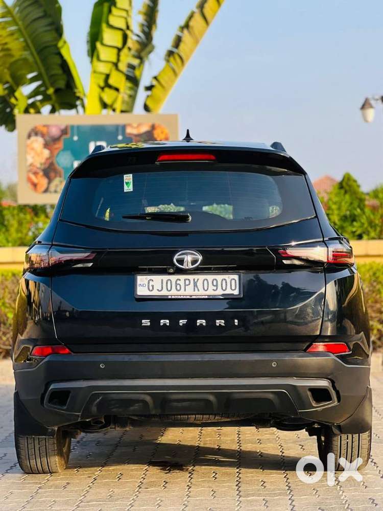 Tata Safari 2.0 Kryotec Xza Plus (o) 6s Red Dark Edition, 2022, Dies..