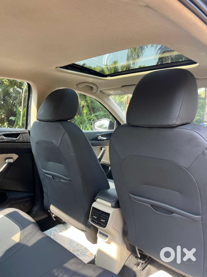 Skoda Slavia Style 1.0l Tsi At, 2024, Petrol