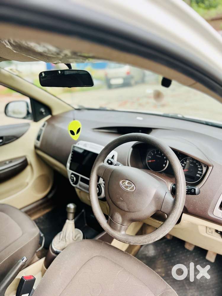 Hyundai I20 Magna, 2011, Petrol