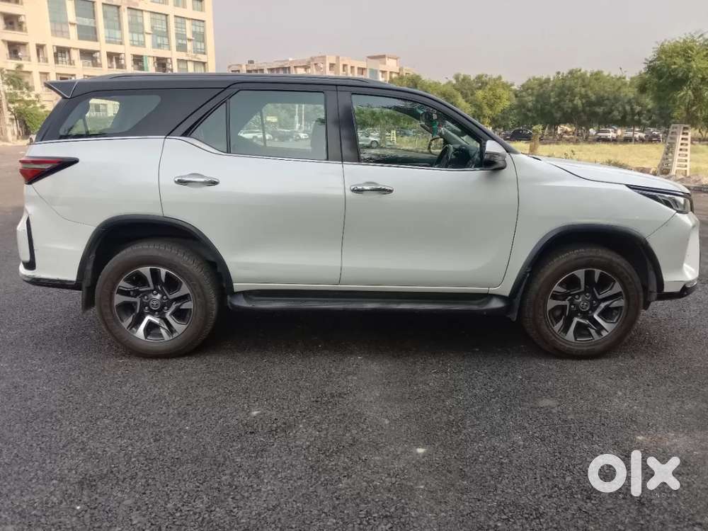 Toyota Fortuner Legender, 2021, Diesel