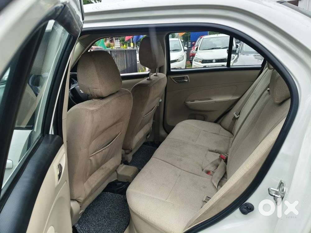 Maruti Suzuki Swift Dzire Vxi Optional, 2016, Petrol