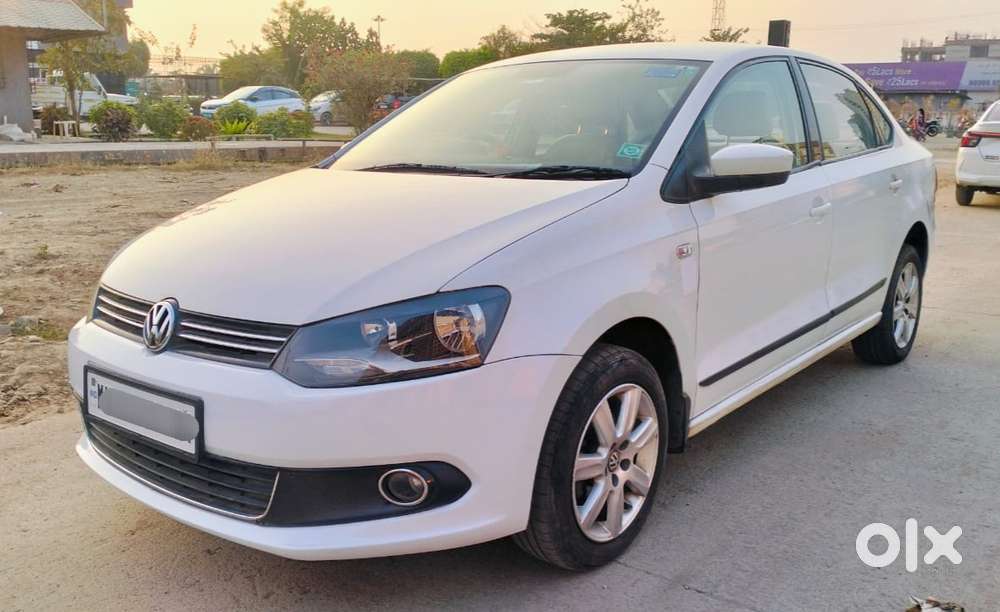 Volkswagen Vento, 2015, Petrol