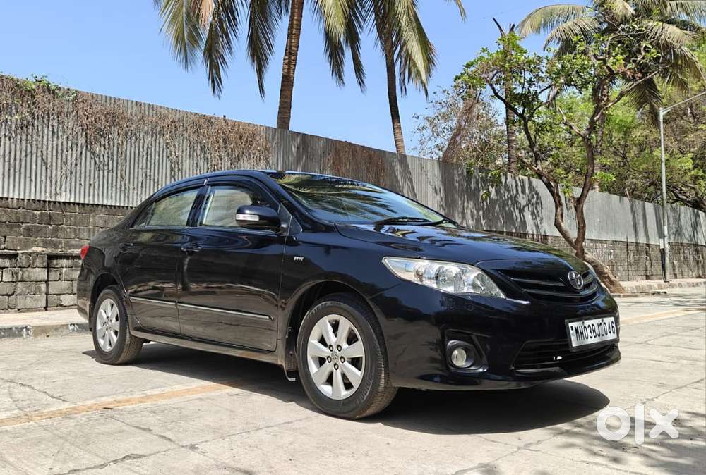 Toyota Corolla Altis [ ] 1.8 Vl At, 2013, Petrol