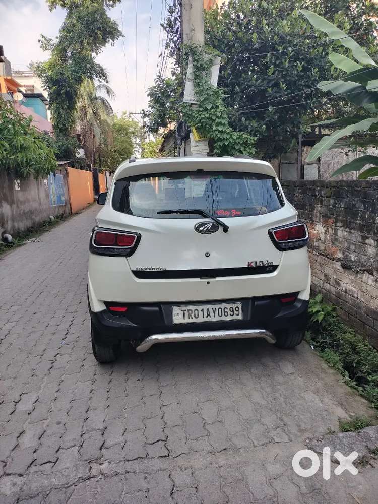 Mahindra Kuv 100 2017