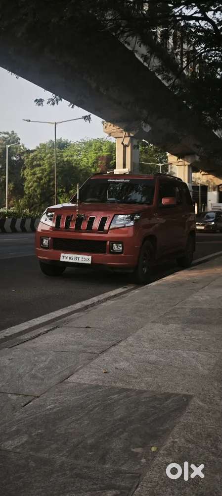 Mahindra Tuv 300 2018 Diesel Well Maintained