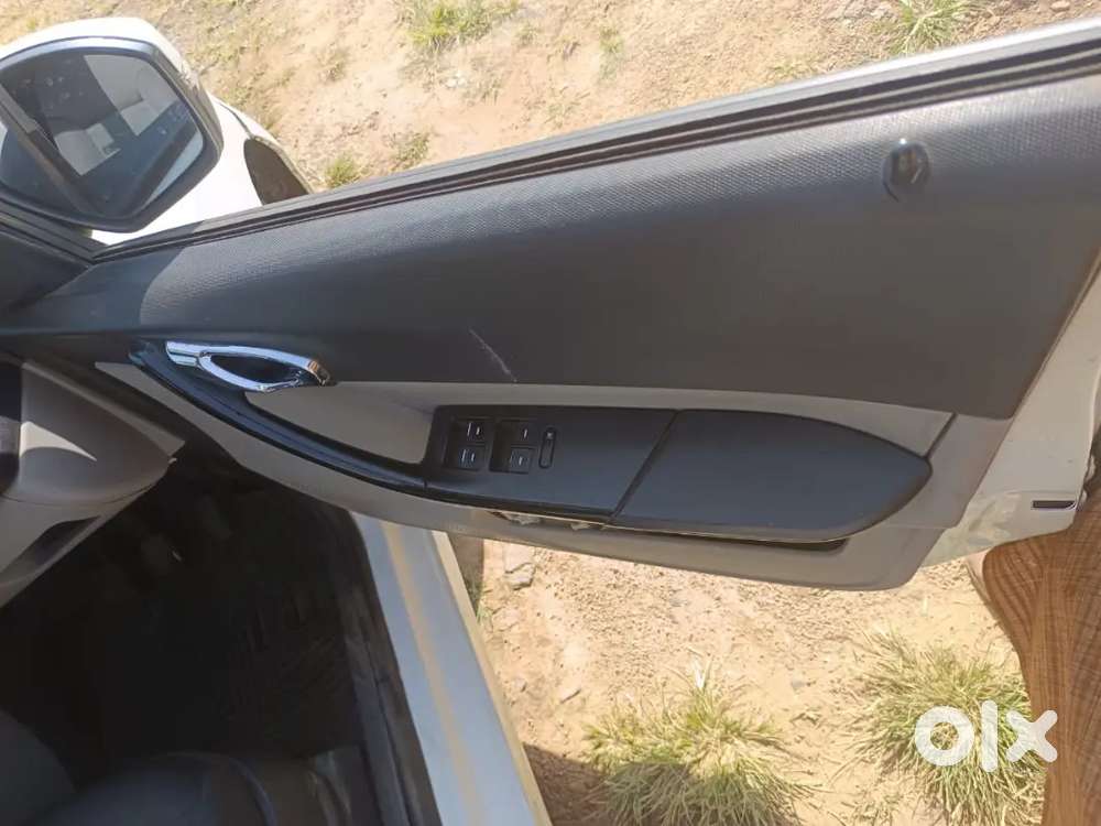Tata Tiago Xz Diesel 2016 Year