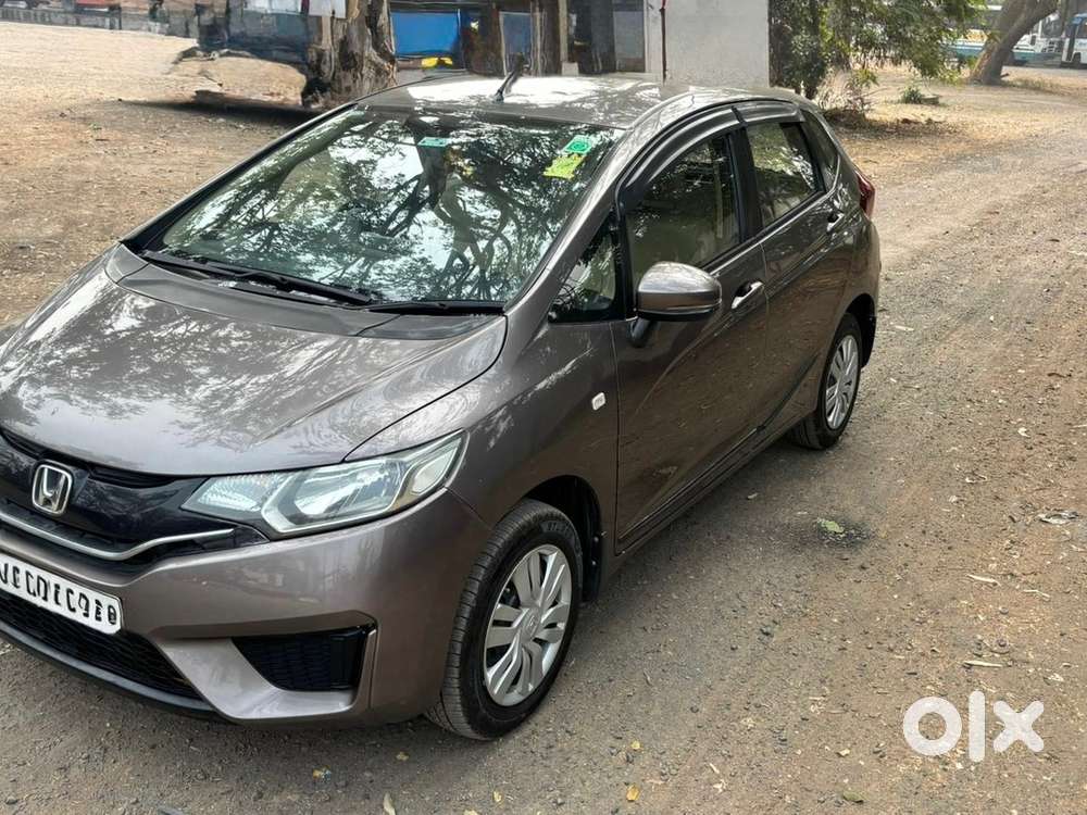 Honda Jazz 2017 Diesel 142000 Km Driven With Service Record