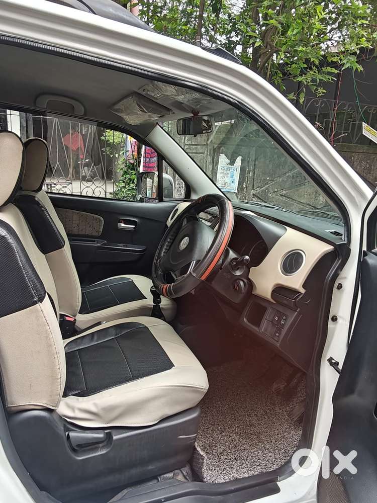 Maruti Suzuki Wagon R Vxi Plus, 2018, Petrol