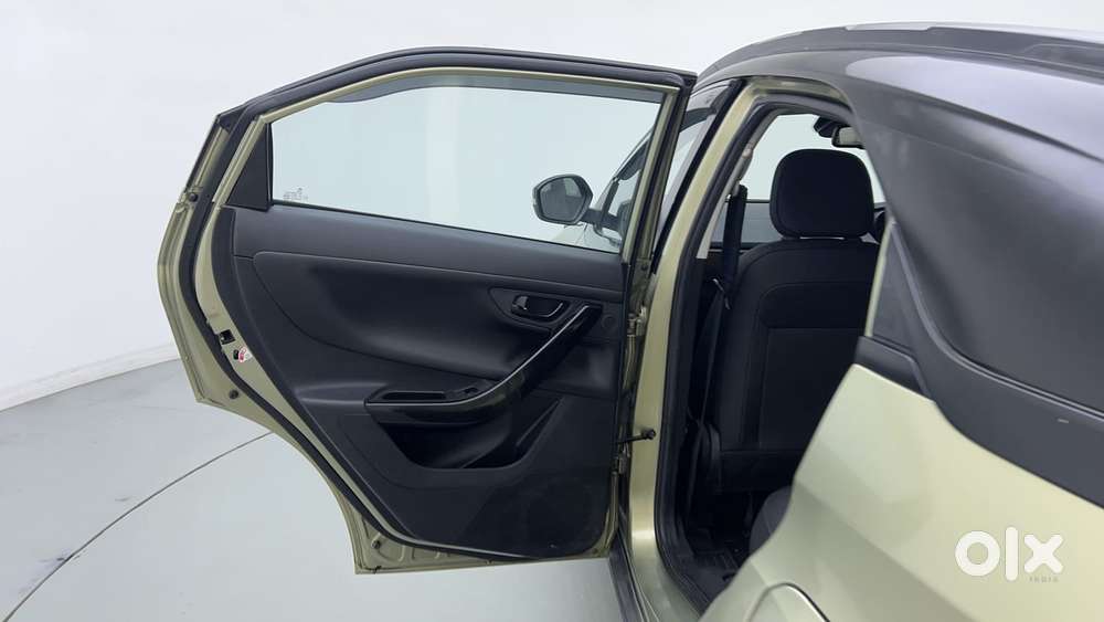 Tata Nexon 1.5 Revotorq Xza Plus Kaziranga, 2023, Petrol