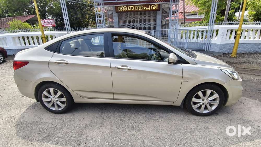 Hyundai Verna Fluidic 1.6 Crdi Sx, 2012, Diesel