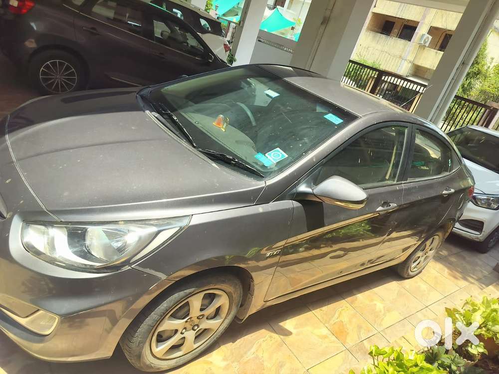 Hyundai Fluidic Verna 2012