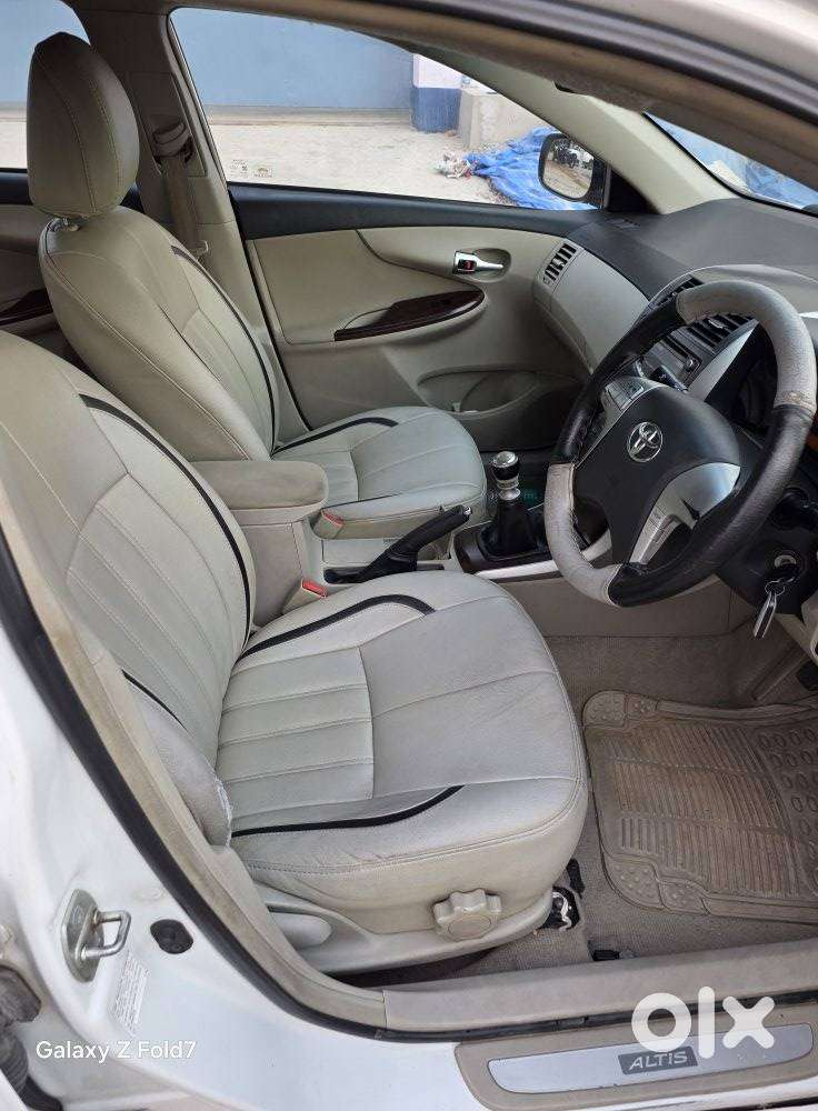 Toyota Corolla Altis 1.8g Limited, 2012, Diesel