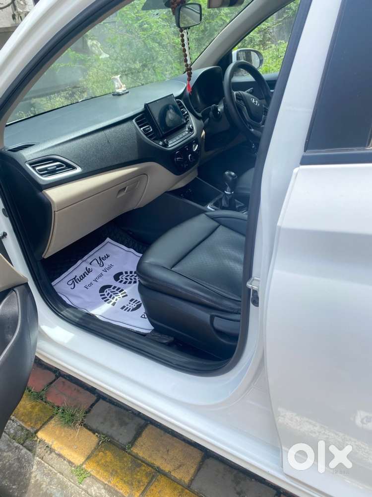 Hyundai Verna 2022 Diesel Well Maintained