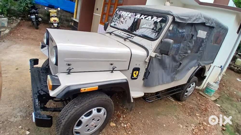 Mahindra Commander