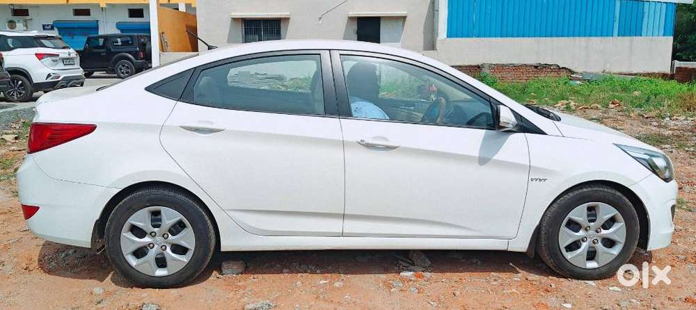 Hyundai Verna 2015-2016 1.6 Vtvt S, 2016, Petrol