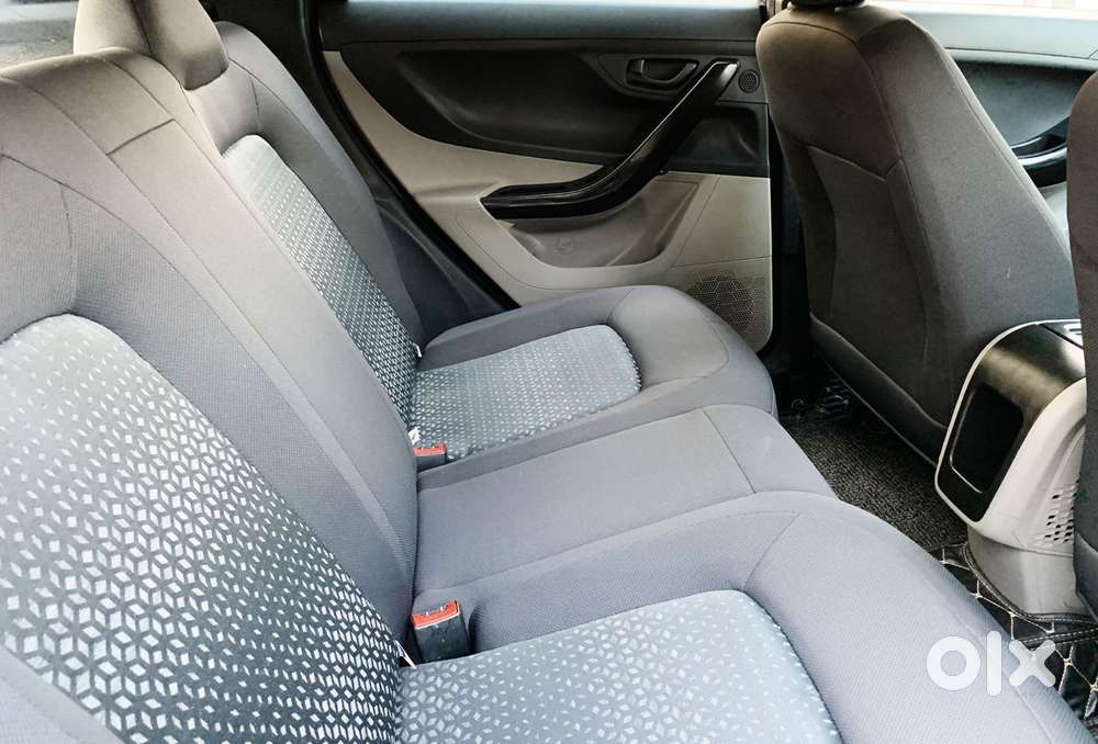 Tata Nexon 1.2 Revotron Xm (s), 2019, Petrol