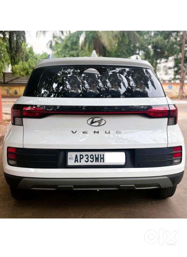 Hyundai Petrol Manual 2025
