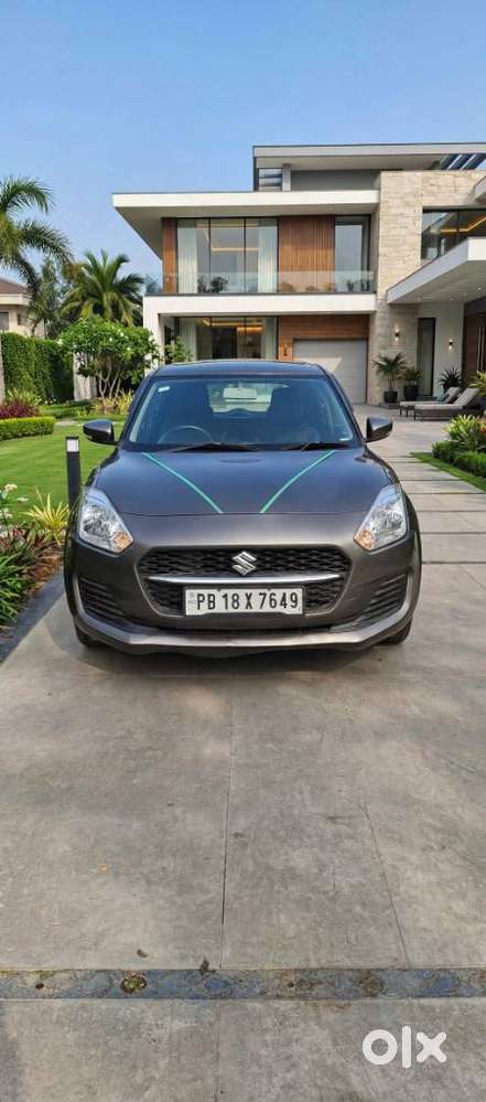 Maruti Suzuki Swift Vxi Abs Bsiv, 2022, Petrol
