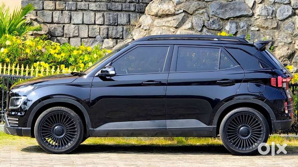 Hyundai Venue, 2024, Petrol