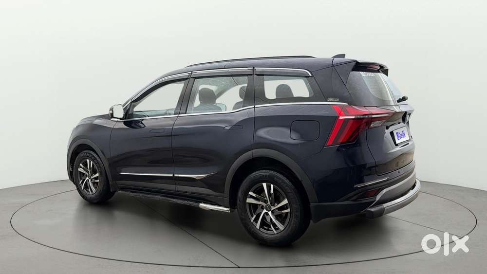 Mahindra Xuv700 2.0 Ax 5 Petrol At Str, 2023, Petrol